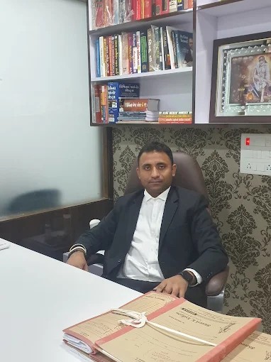 Advocate Bhavesh Kulkarni - Expert Criminal and Civil Lawyer in Surat with 12+ Years Experience